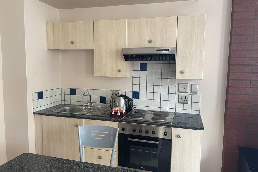 Cool & Easy Flat In The Heart Of Marshalltown Johannesburg Exterior foto