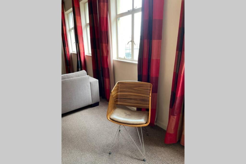 Cool & Easy Flat In The Heart Of Marshalltown Johannesburg Exterior foto
