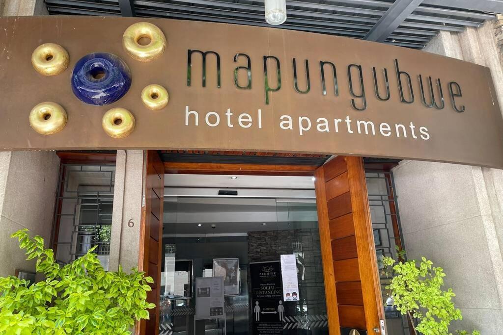 Cool & Easy Flat In The Heart Of Marshalltown Johannesburg Exterior foto